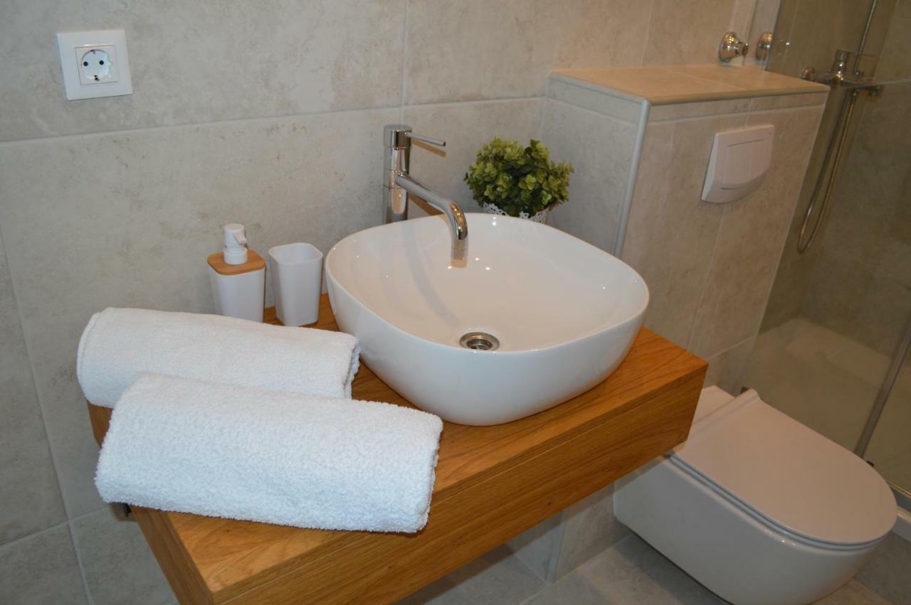Studios & Apartments Porto Задар Екстериор снимка