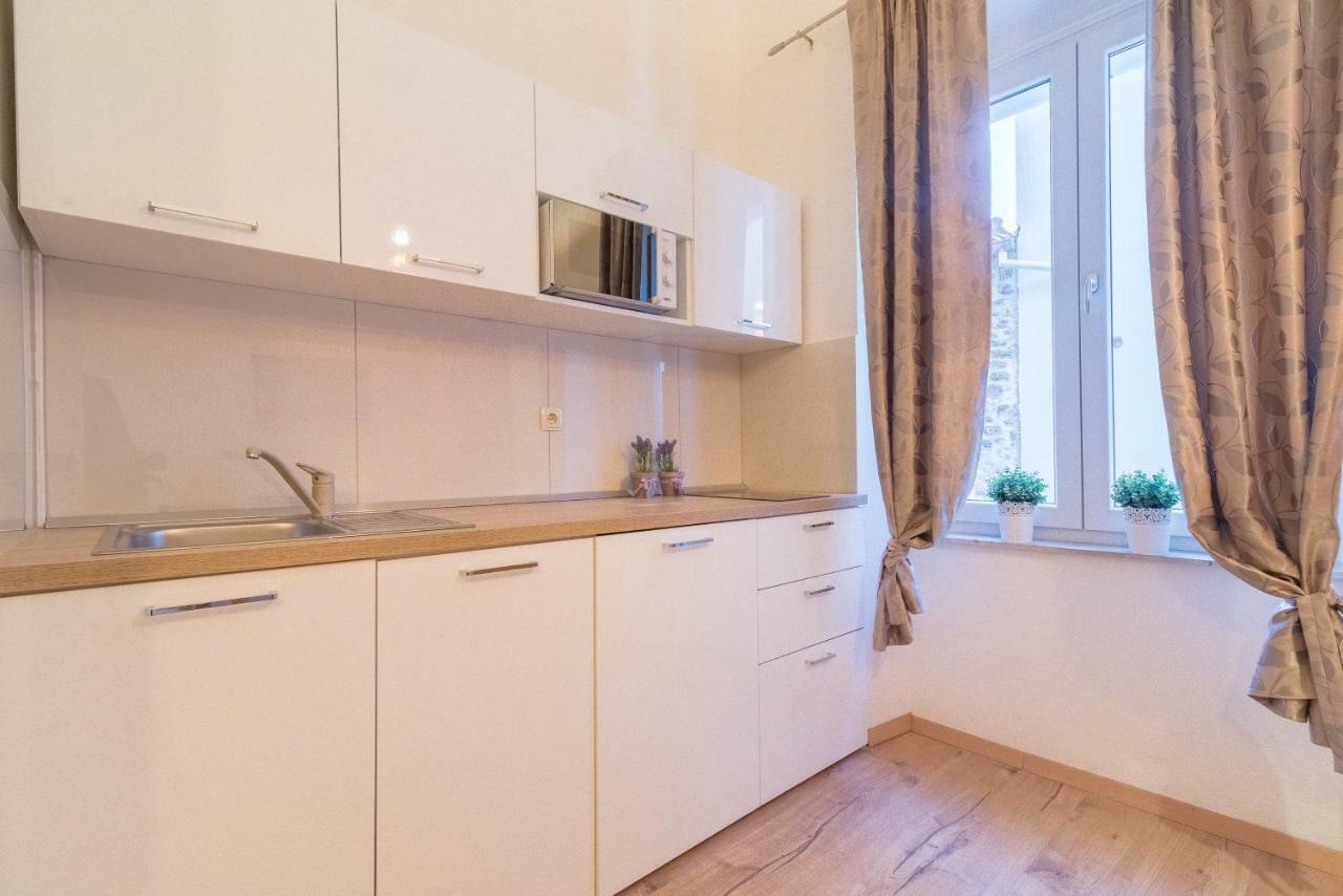 Studios & Apartments Porto Задар Екстериор снимка