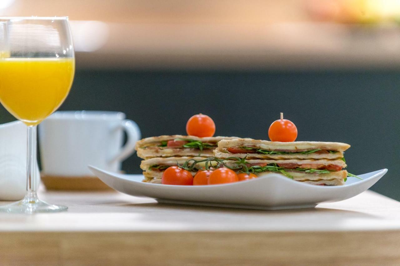Studios & Apartments Porto Задар Екстериор снимка