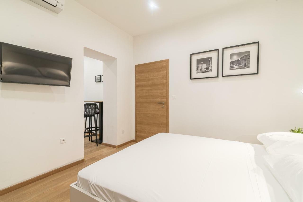 Studios & Apartments Porto Задар Екстериор снимка