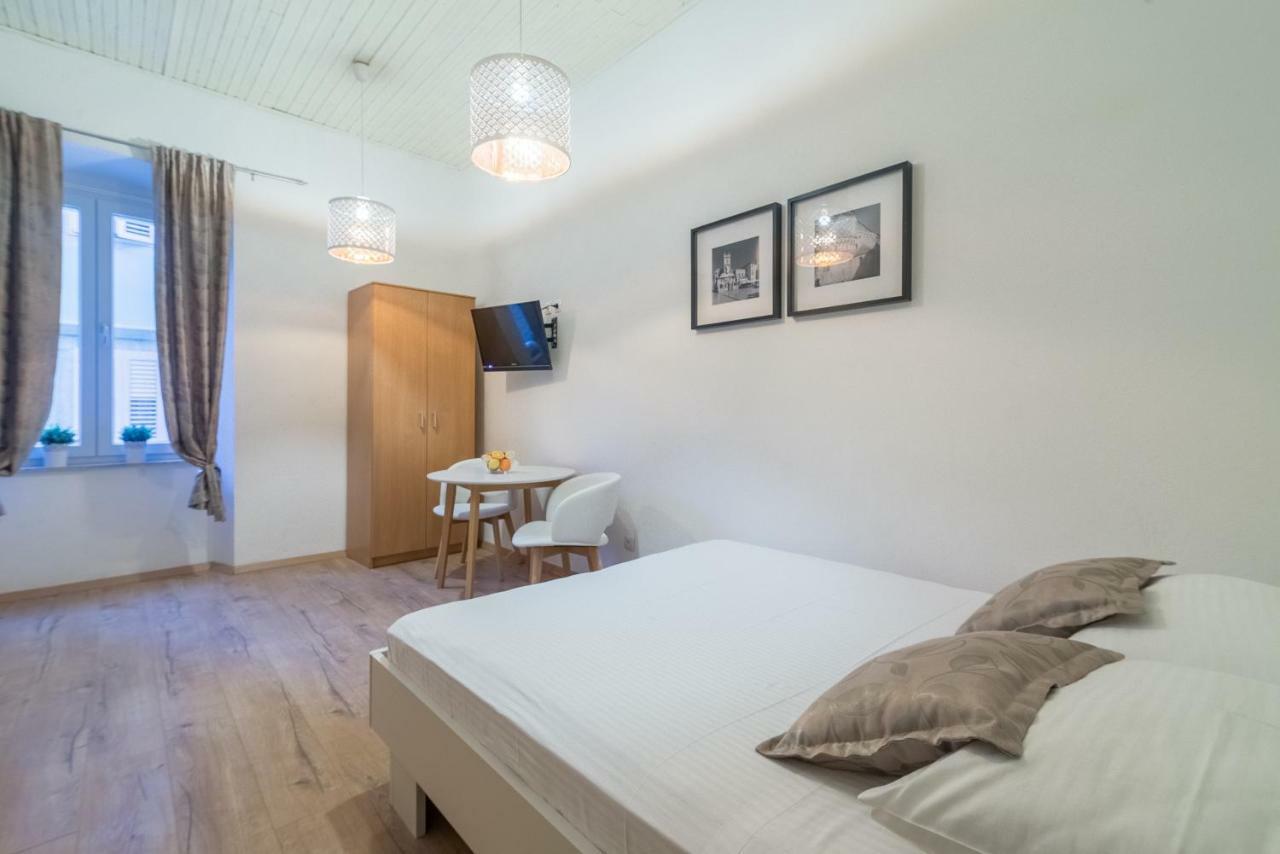 Studios & Apartments Porto Задар Екстериор снимка